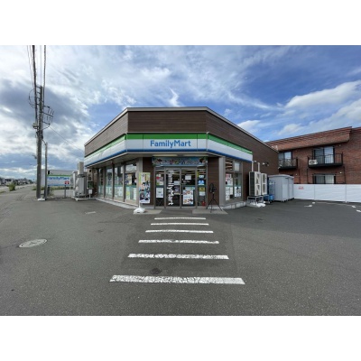 ファミリーマート千歳あずさ5丁目店