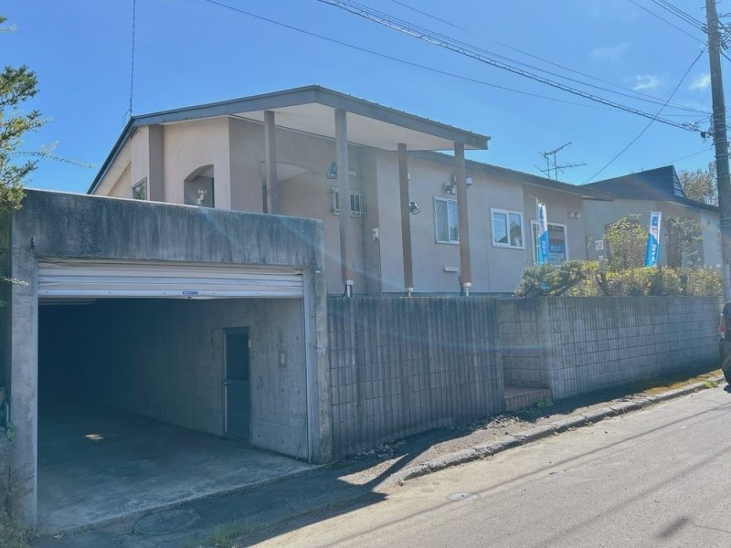 北広島市大曲柏葉三丁目 戸建て