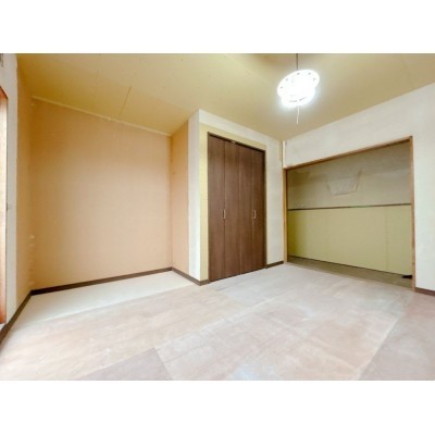 【リフォーム中】2階南東側の和室6帖は洋室に変更いたします。…