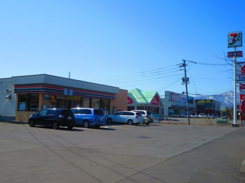 【周辺環境】セブンイレブン石狩花川南店様まで約650ｍ(徒歩9…