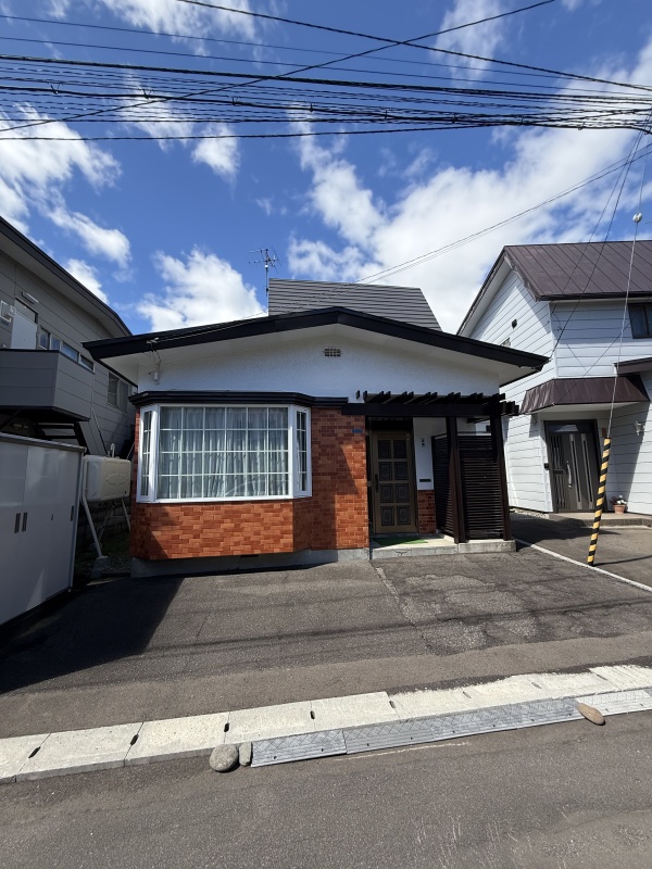 函館市昭和4丁目9−10中古住宅