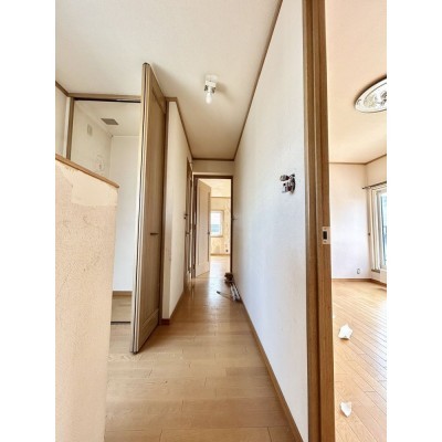 【リフォーム中　2階ホール】