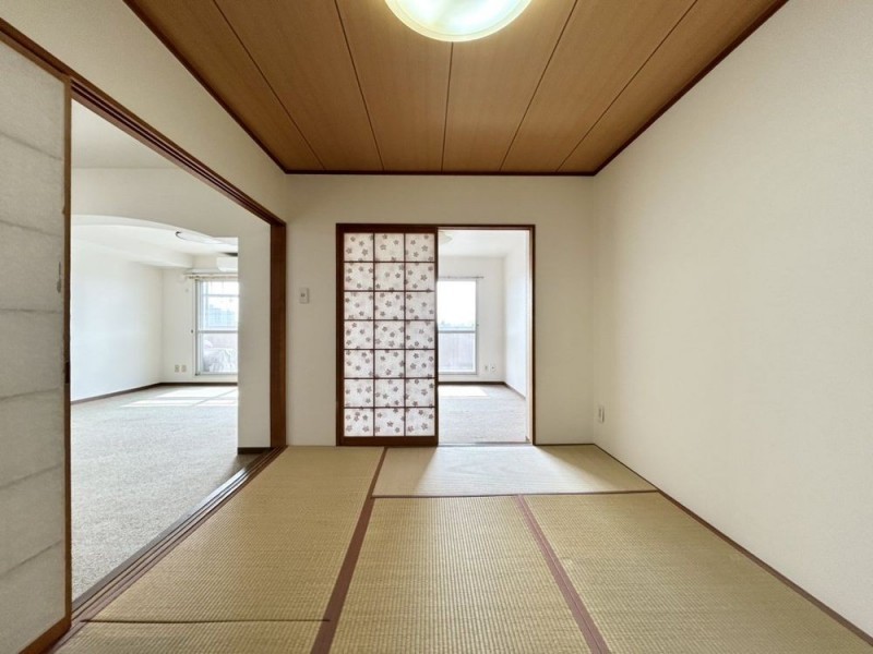 【リフォーム中】和室→洋室約6帖の洋室になります。