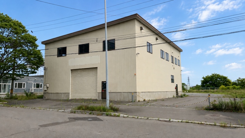 西桔梗町倉庫事務所