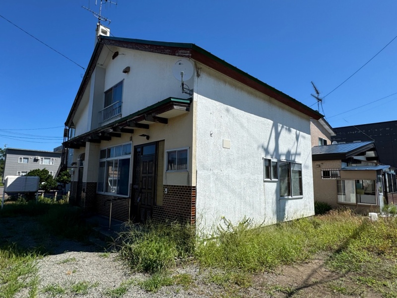 【室内の様子がよくわかる360°カメラ画像公開中】古家付売土地　余市町栄町