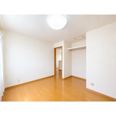 写真は家具・家電等をAI消去加工しております。現況は内覧でご確認ください。