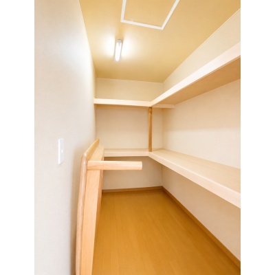写真は家具・家電等をAI消去加工しております。現況は内覧でご確認ください。