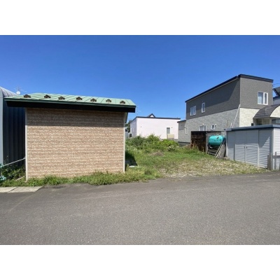 近くにマンション等はなく、日当たり良好です♪