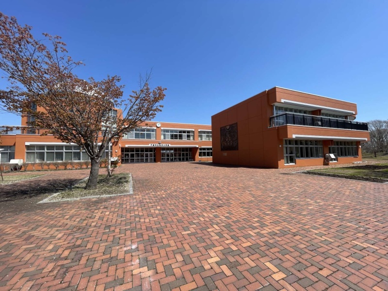 泉沢小学校まで徒歩3分