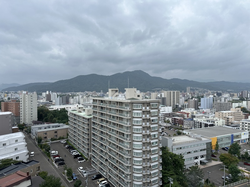 各所に悪説が便利な立地により外出をストレスなく楽しめます
