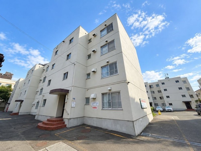 グランドハイツ澄川C棟
