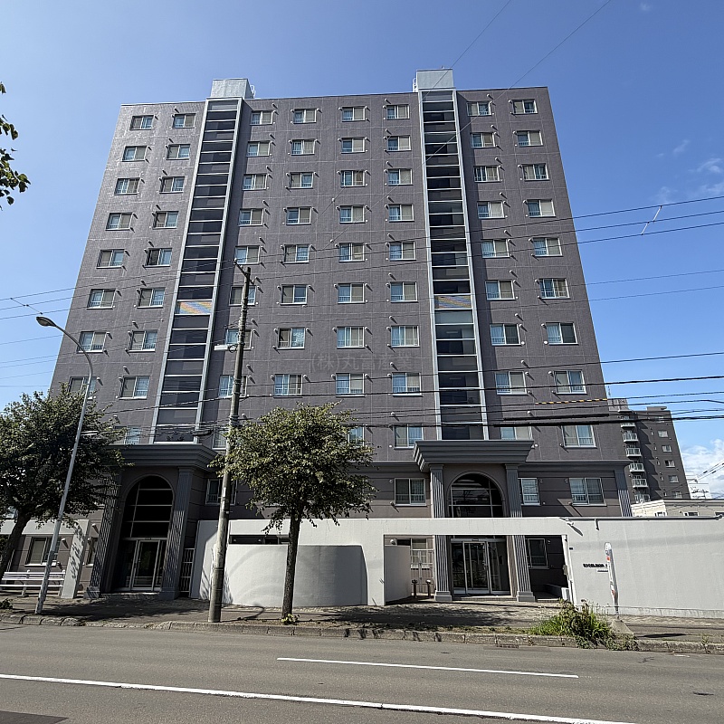 エクセルシオールプレタ学園前