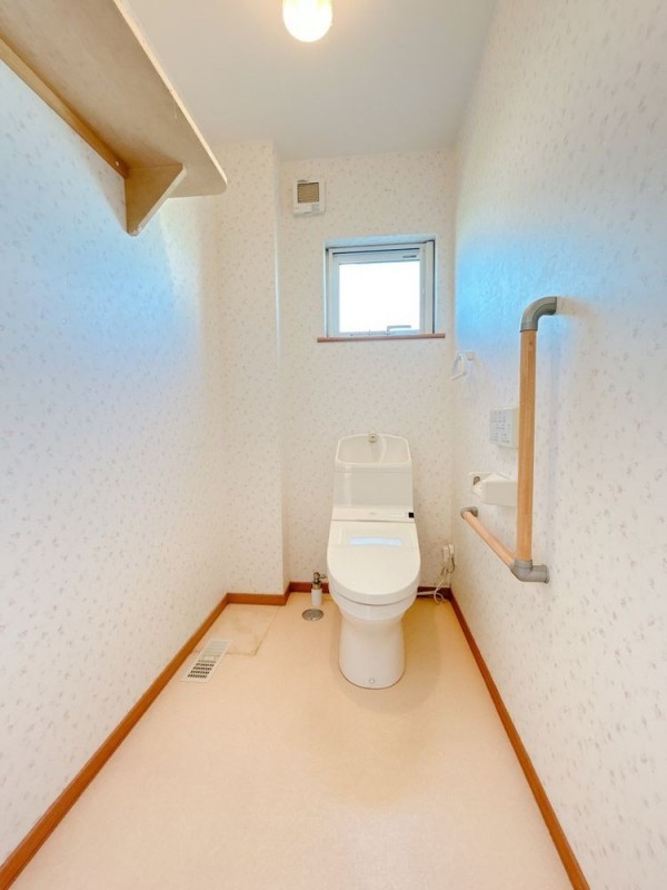 【トイレ】1階トイレです。