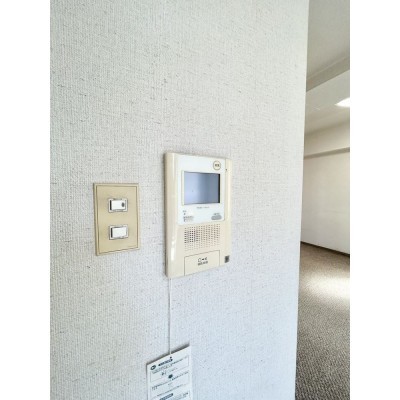 【リフォーム中　モニターホン】
