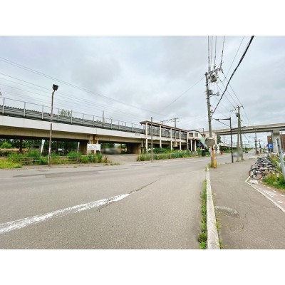 JR稲積公園まで450m徒歩6分。