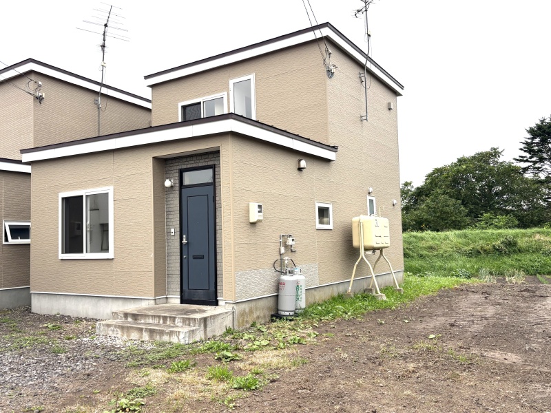 二海郡八雲町豊河町4番地60