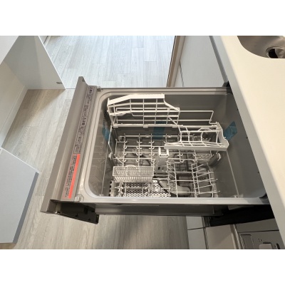 見た目もすっきり収まるビルトイン食洗機！食後の食器洗いを自動でおまかせできる便利設備