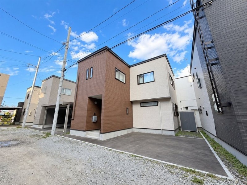 北20条東2丁目戸建て