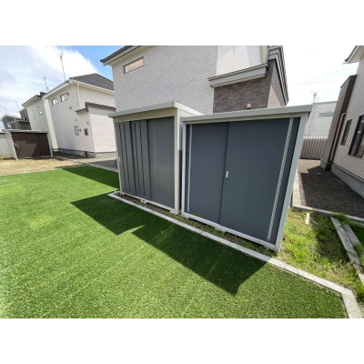 千歳市北陽の都市ガスエコジョーズ全室床暖房の平家戸建です。軽量鉄骨造物置2台設置済みです。