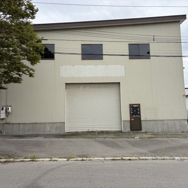 西桔梗町倉庫事務所