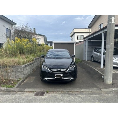 【現況　駐車場】