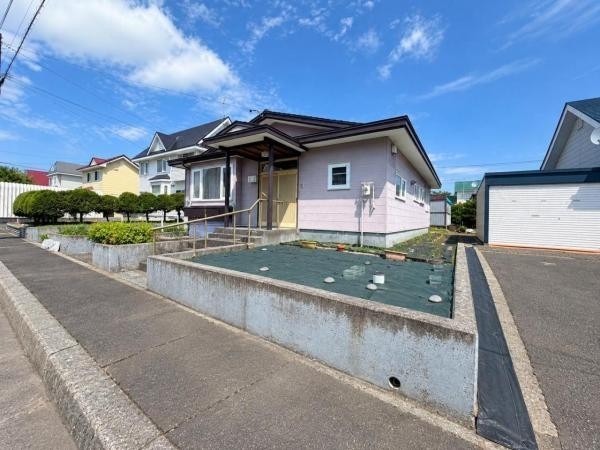 現地外観写真3(庭)：家庭菜園のスペースもしっかり確保♪