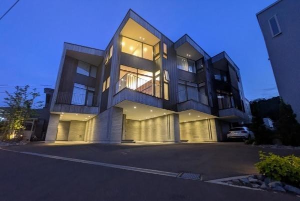 TOU－ASAHIGAOKA　TERRACE　HOUSE－