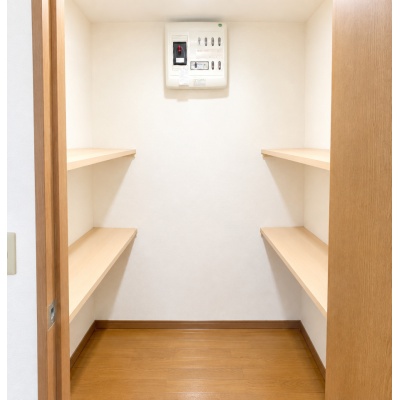 写真は家具・家電等をAI消去加工しております。現況は内覧でご確認ください。