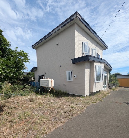 約700㎡の敷地と5LDK！北海道松前郡松前町字弁天 戸建