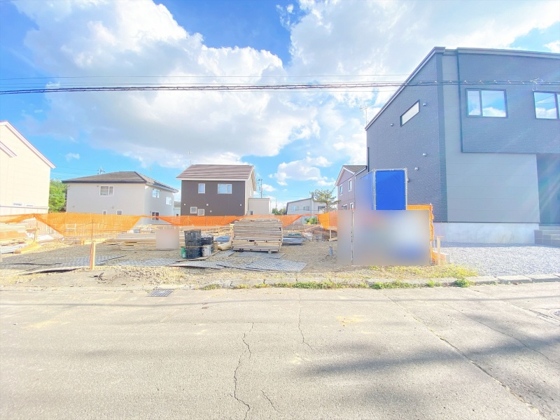 北広島市青葉町4丁目　新築戸建1号棟