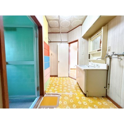 脱衣場