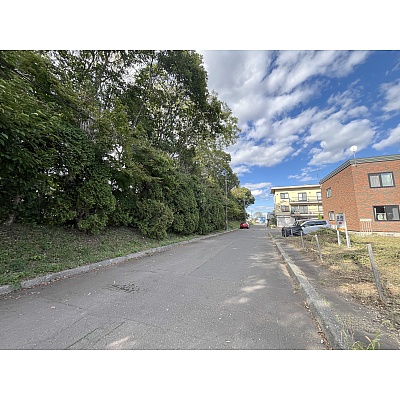 前面に建物が建ちませんのでプライベート性が保たれ気を遣わず生活できます♪