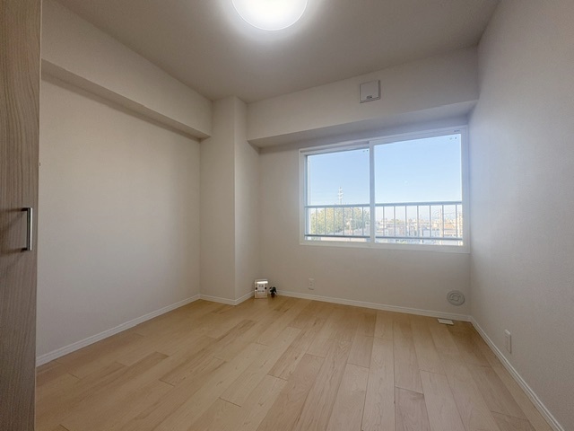 洋室　5.4帖