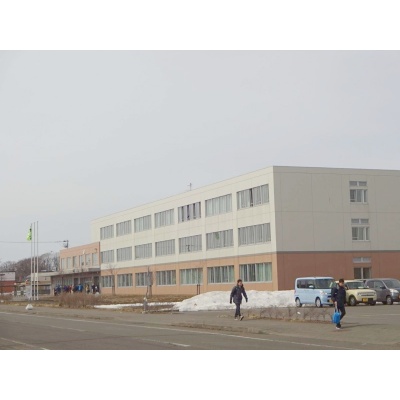 勇舞中学校