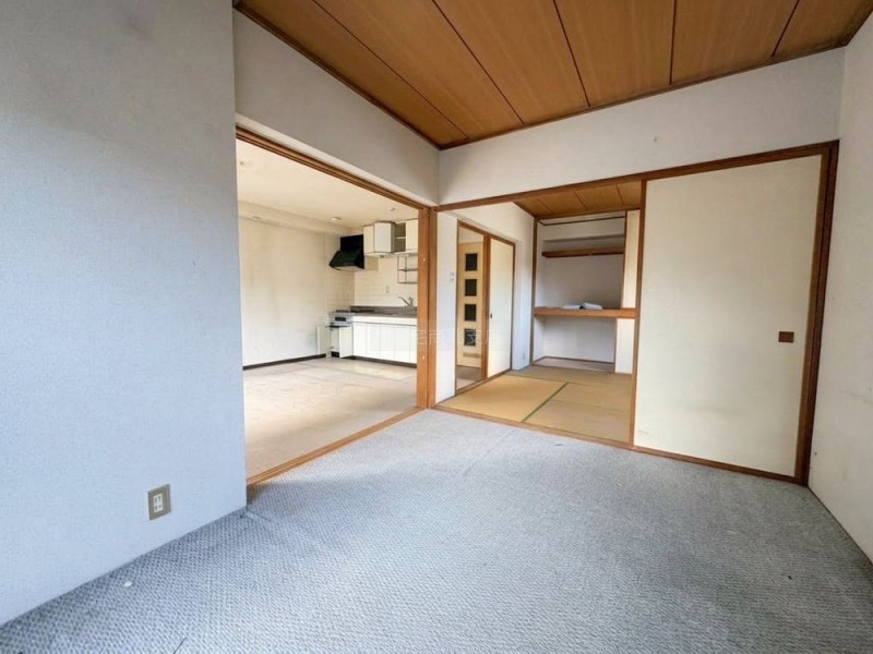 【リフォーム素材】リビングに隣接した使い勝手の良い和室！洋…