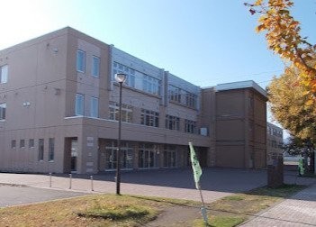 石狩市立南線小学校まで600m