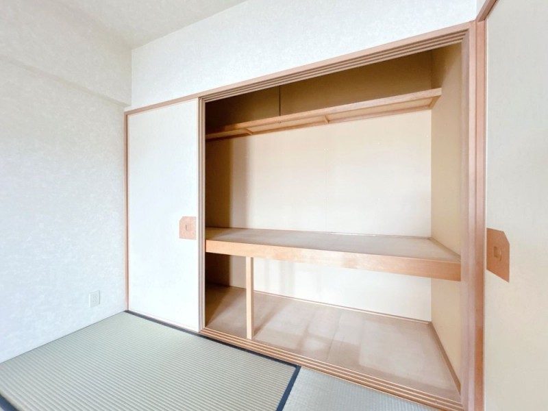【リフォーム前写真】押入れはクローゼットに交換いたします。…