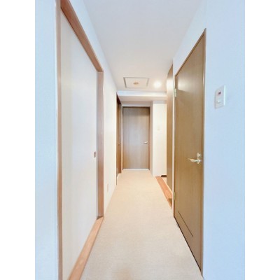 【リフォーム前写真】廊下です。