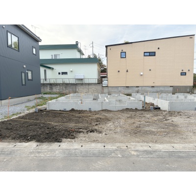 現在、基礎工事中です（2026/10/17）