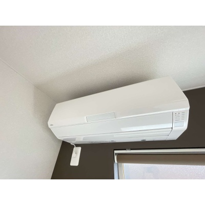 千歳市みどり台北3丁目 都市ガスエコジョーズ 5LDK中古戸建  2階7.2帖洋室。100Ｖエアコン付き