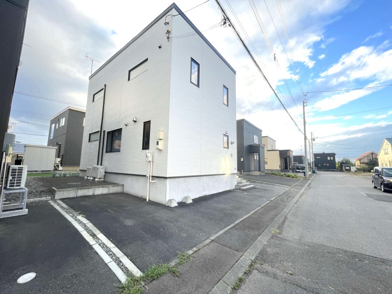 千歳市みどり台北3丁目 都市ガスエコジョーズ 5LDK中古戸建