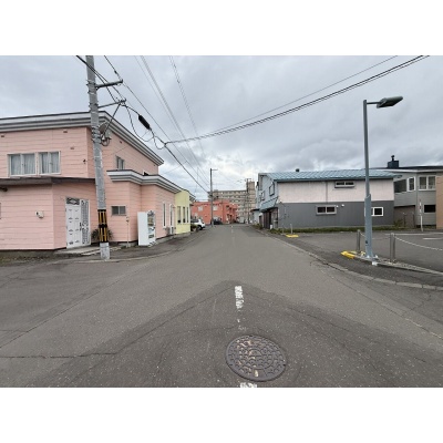 前面道路は9.0m！