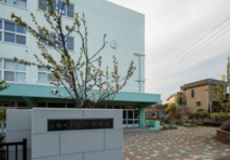 澄川中学校 徒歩約14分