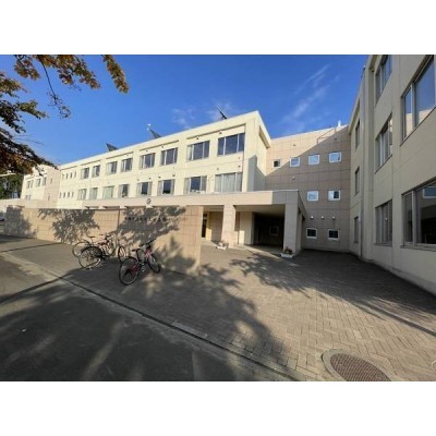 屯田北小学校　徒歩6分