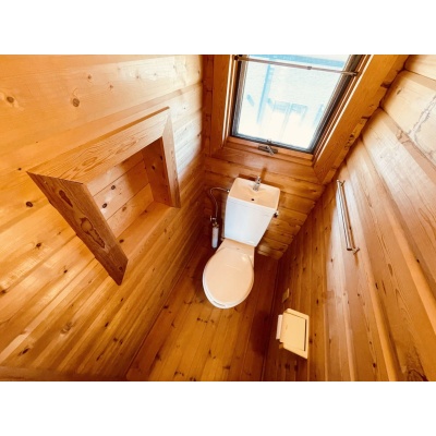 2階にトイレがありますので、家族の多い方にもおすすめ!