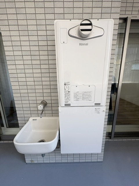 給湯器、スロップシンク