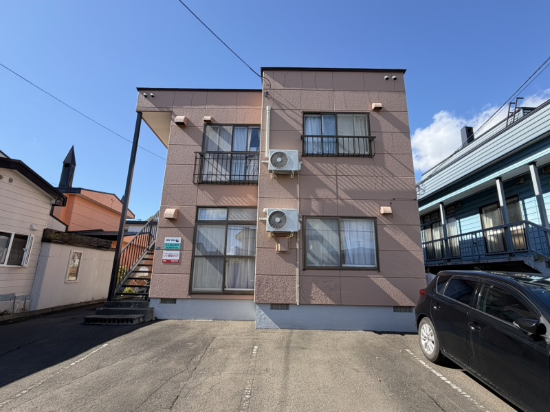 北広島市稲穂町西　収益物件（木造アパート） コーポからかわ