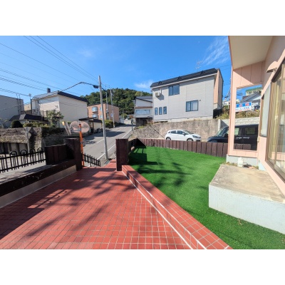 玄関ポーチ