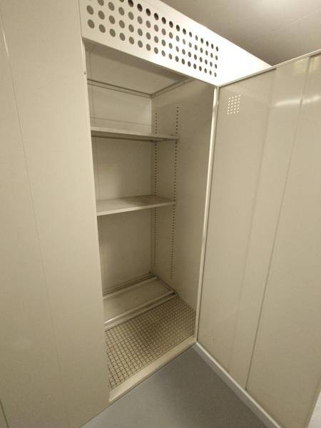 タイヤも楽に入るトランクルーム