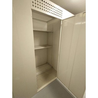 タイヤも楽に入るトランクルーム